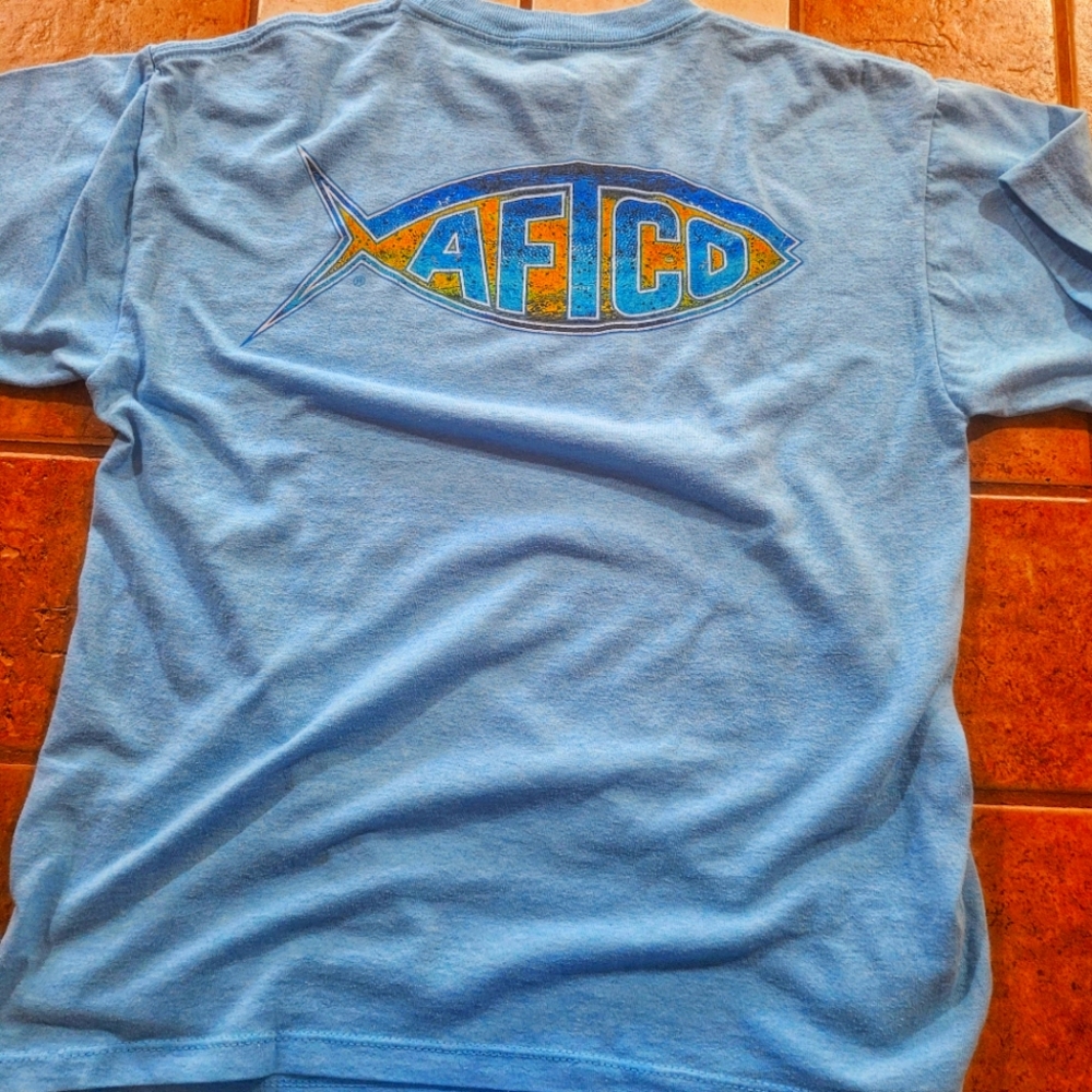Boys Size Medium Aftco Short Sleeve Shirt